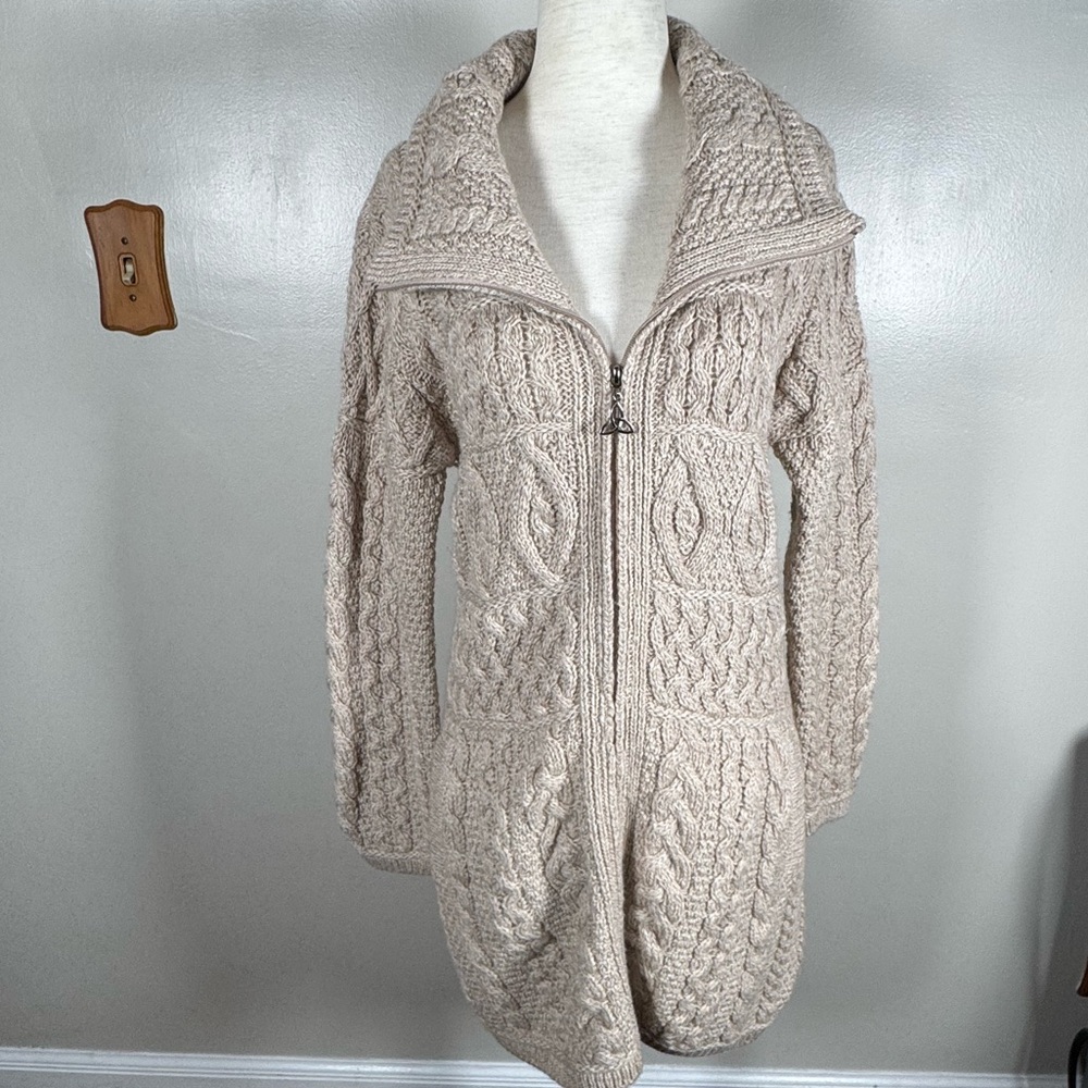 Inis Crafts Sz S Oatmeal Beige Cable Knit 100% Merino Wool Zip Cardigan Sweater